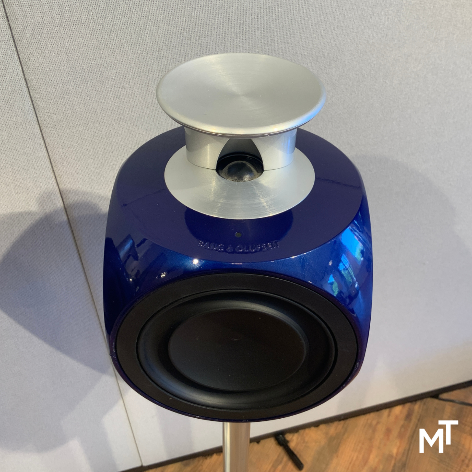 Bang & Olufsen Beolab 3 MK2 Blue Edition Incl. Floorstand