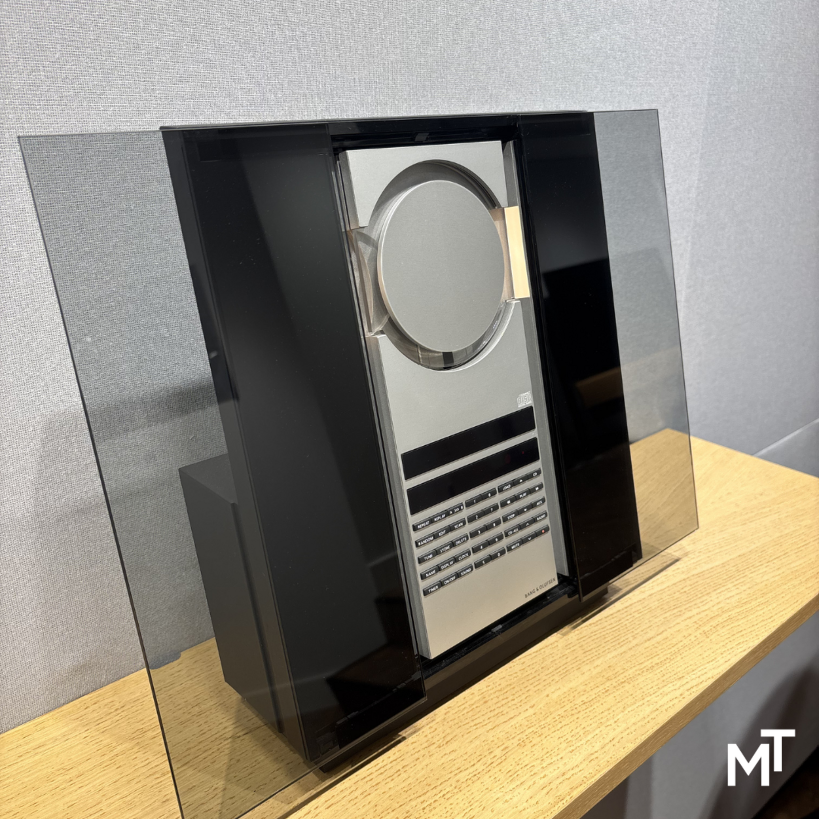 Bang & Olufsen Beosound 3000  MK2