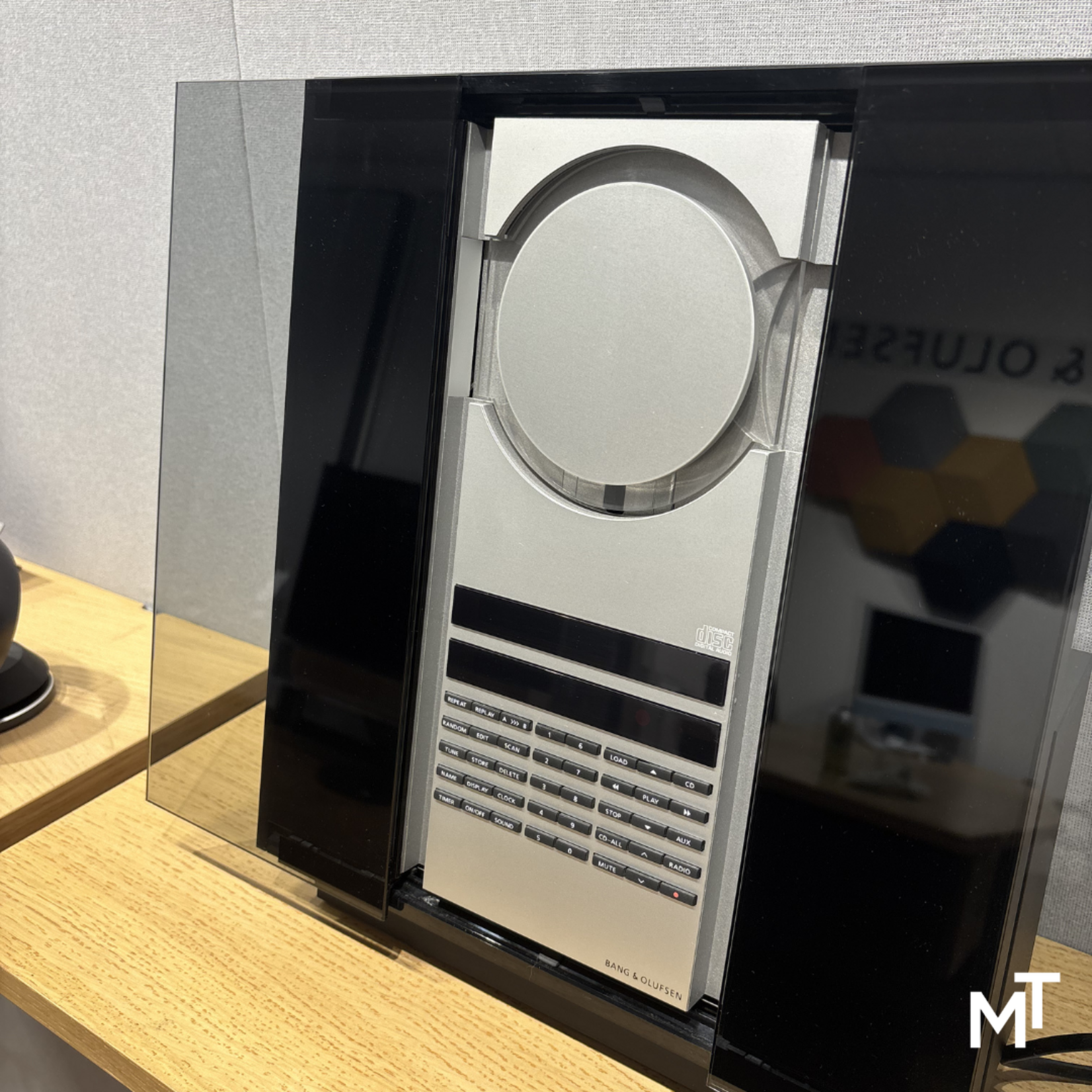 Bang & Olufsen Beosound 3000  MK2