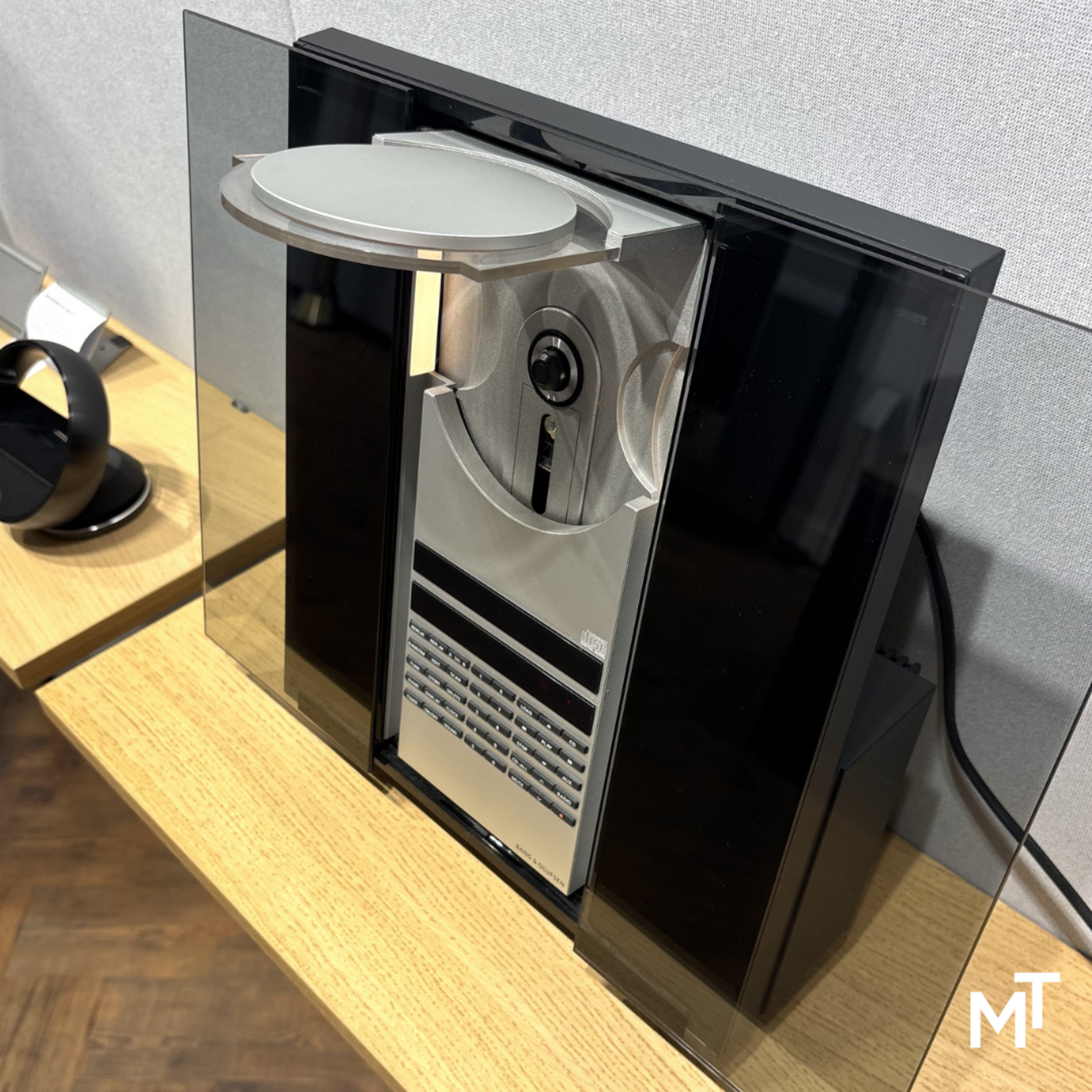 Bang & Olufsen Beosound 3000  MK2