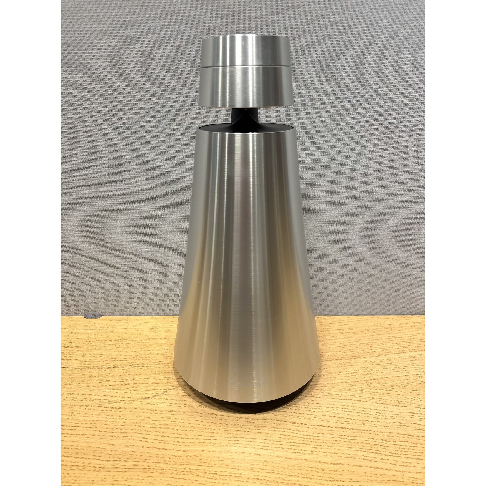 Bang & Olufsen Beosound 1  Zilver