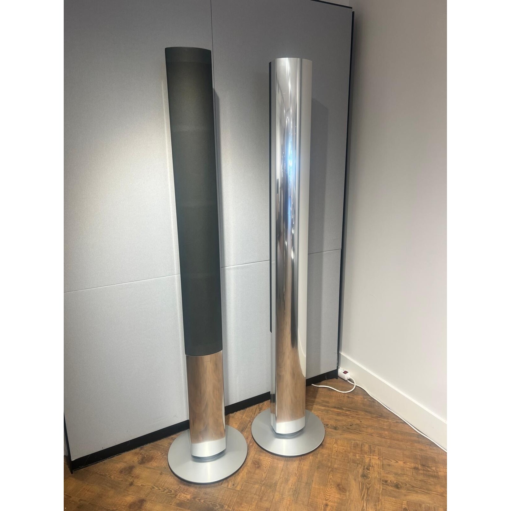 Bang & Olufsen Bang & Olufsen Beolab 1 Silver Grey