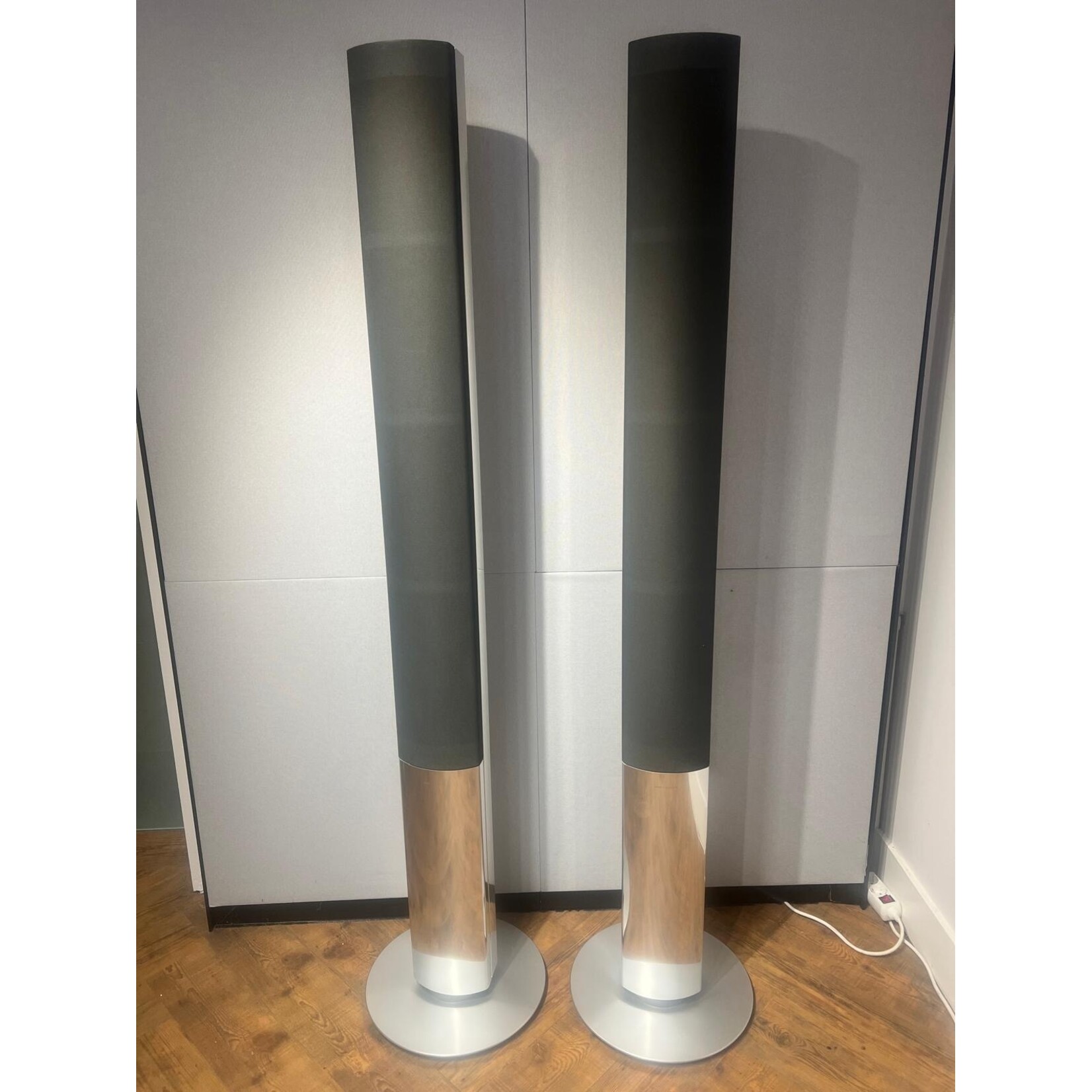 Bang & Olufsen Bang & Olufsen Beolab 1 Silver Grey