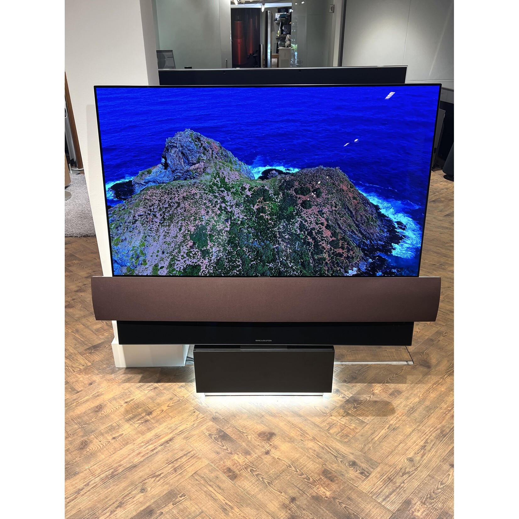 Bang & Olufsen Bang & Olufsen Beovision Eclipse 55 – Stoffen front - Grijs, groen of bruin