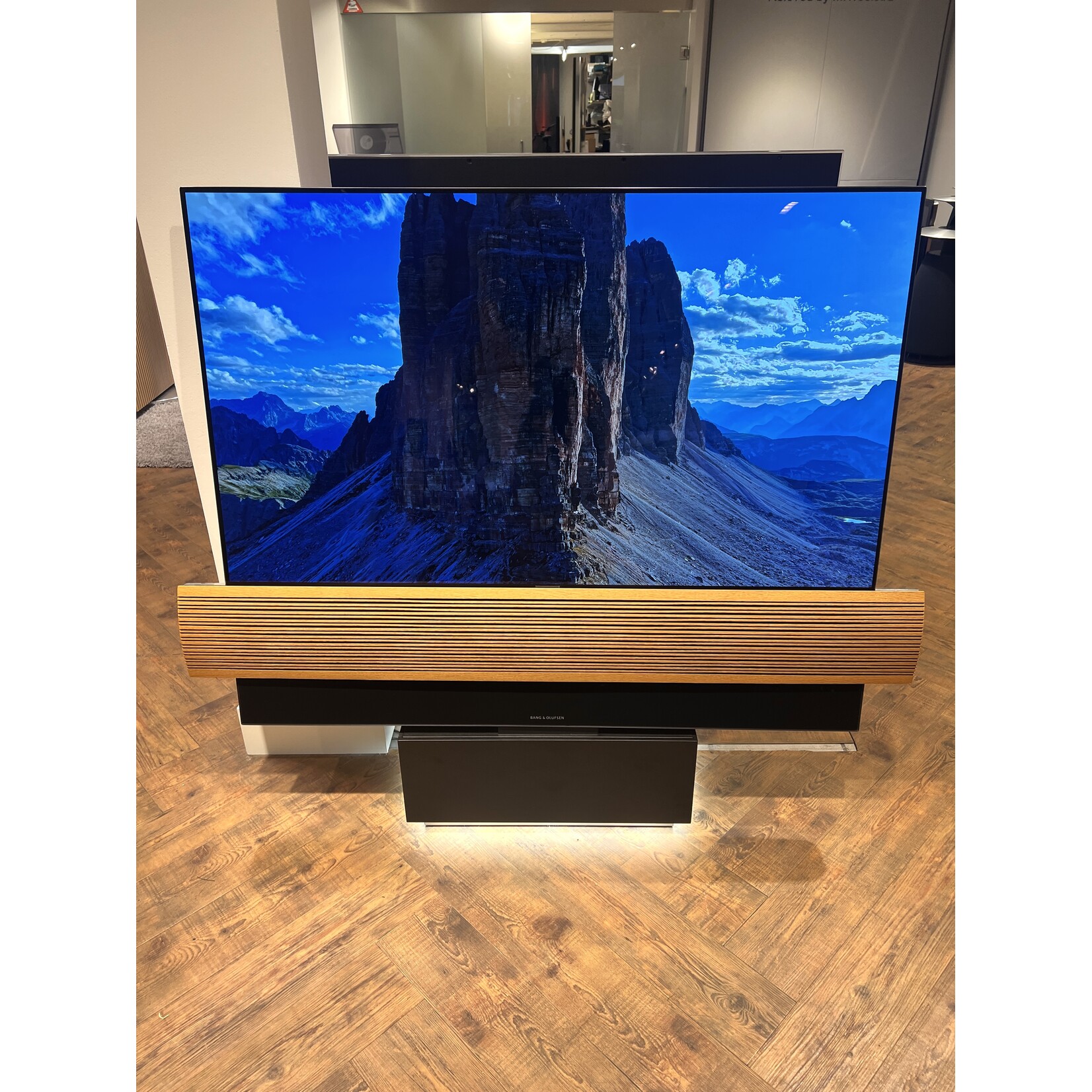 Bang & Olufsen Bang & Olufsen Beovision Eclipse 55 – Oak en Smoked Oak