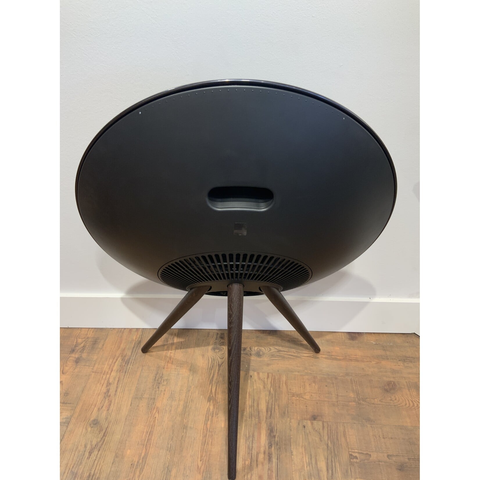 Bang & Olufsen Beosound A9 5th Gen Black Anthracite Demomodel