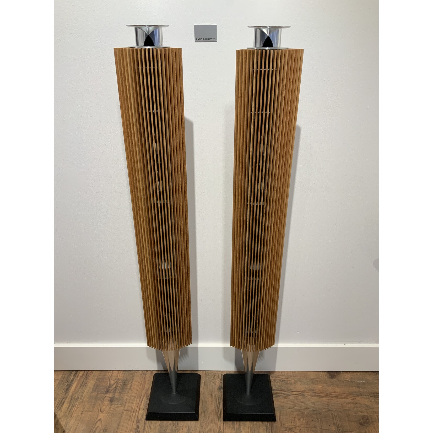 Bang & Olufsen Bang & Olufsen Beolab 18 Silver / Oak