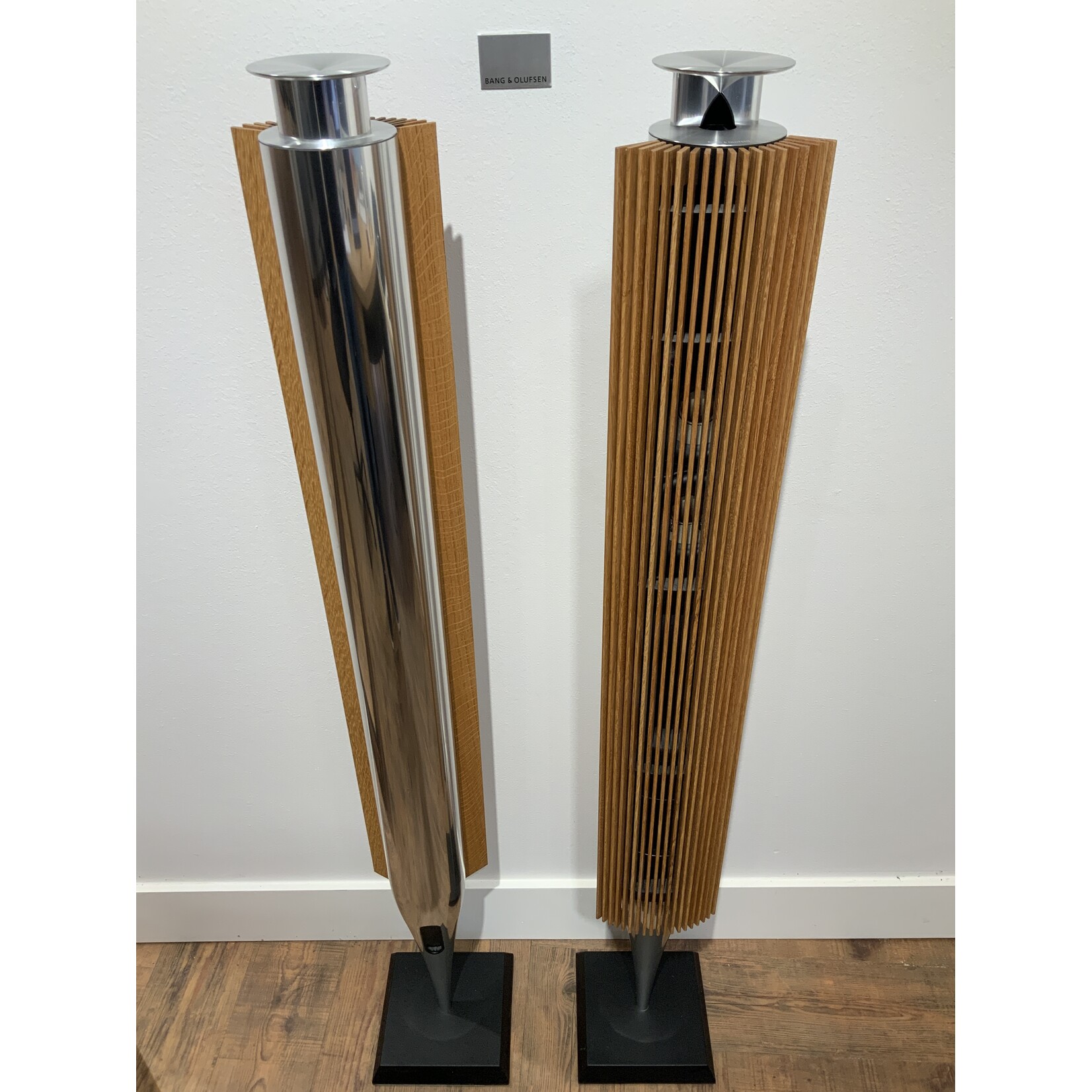 Bang & Olufsen Bang & Olufsen Beolab 18 Silver / Oak