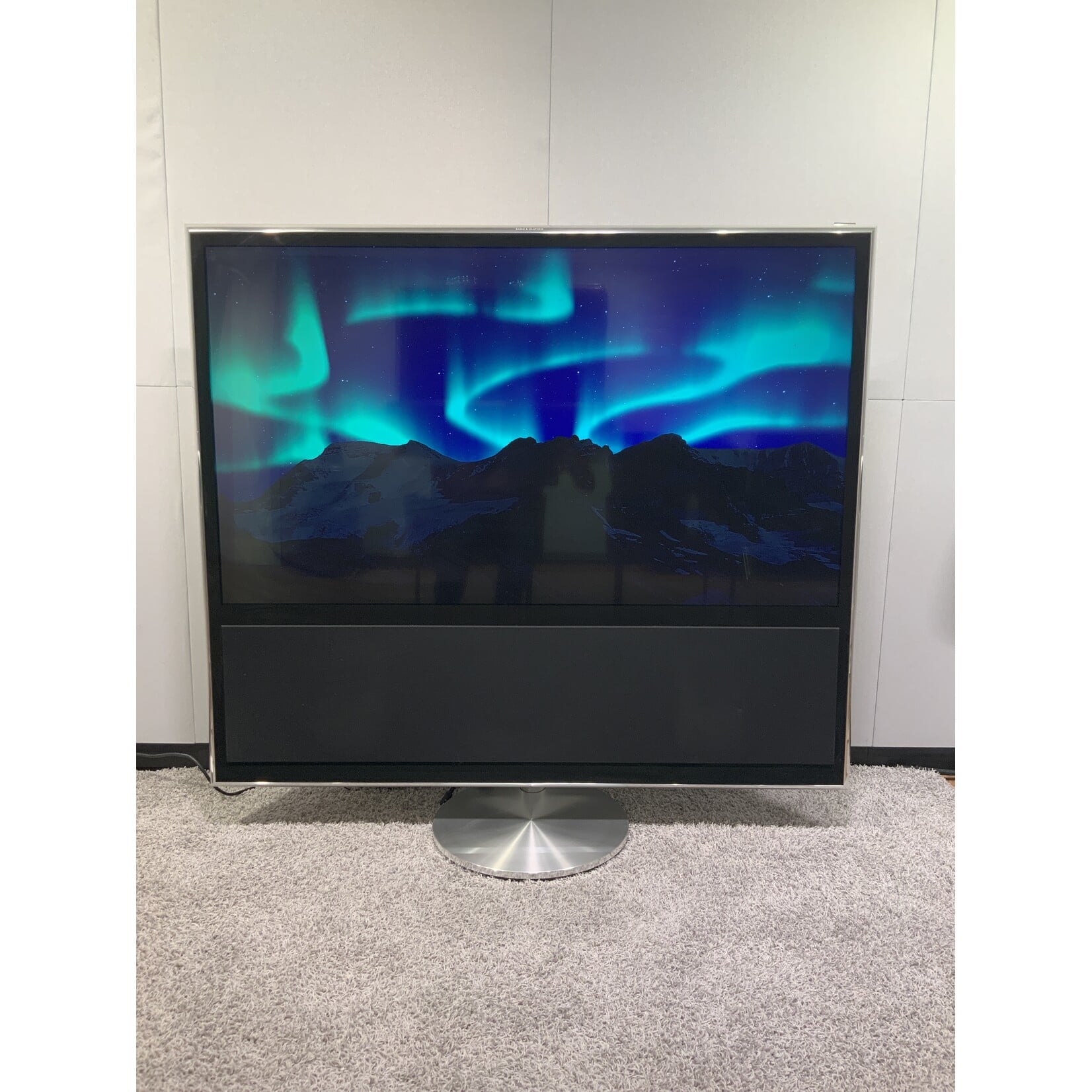 Bang & Olufsen Beovision 14-55 Sliver