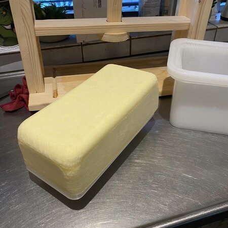 Kadova Kadova brood kaasvorm 2–2,5 kg met vormnet, volger en volgernet