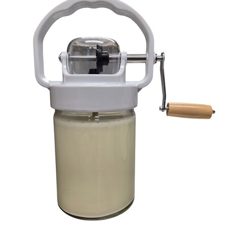 Eigen merk Botermaker Pro 1 liter – handmatige boterkarner met groot roerwerk en beschermkap