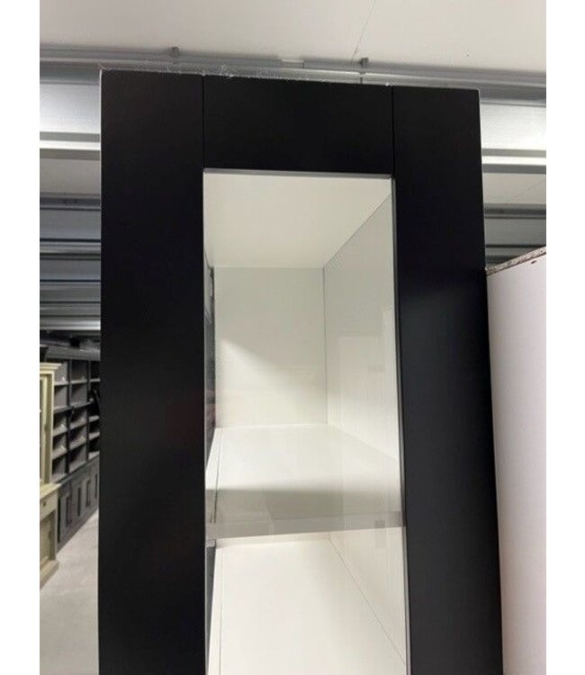 Buffetkast zwart Schagen 240 x 240cm dichte middendeur