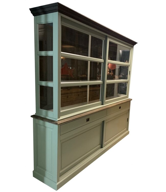 Buffetkast Engels groen 240cm eiken achterwand en lijsten