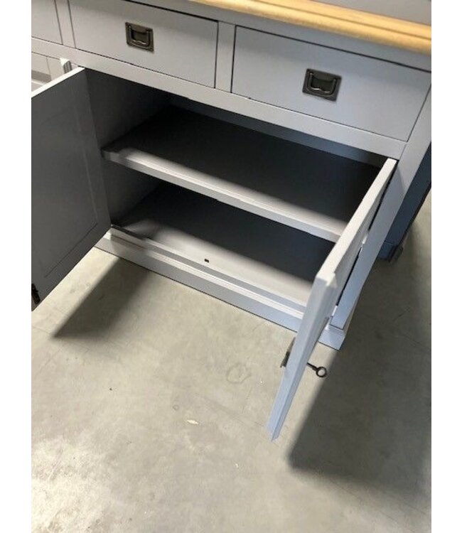 Buffetkast Dronten grijs met eiken lijsten en interieur 150cm