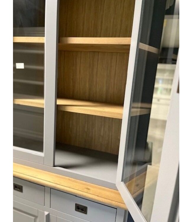 Buffetkast Dronten grijs met eiken lijsten en interieur 150cm