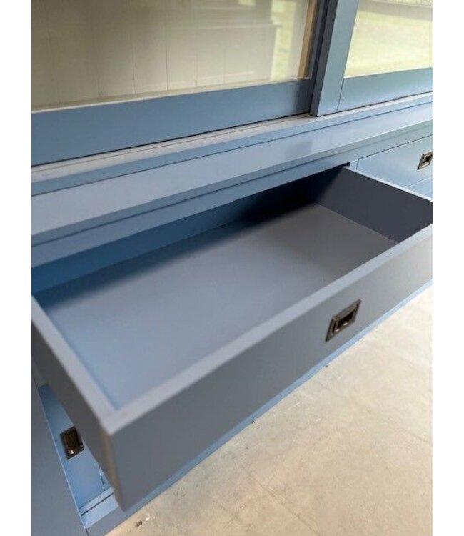 Buffetkast oud blauw – wit Hasselt 260cm