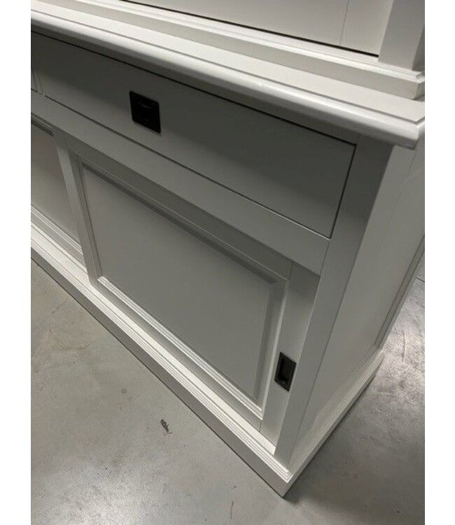 Buffetkast wit Deurne 220 x 240cm dichte middendeur
