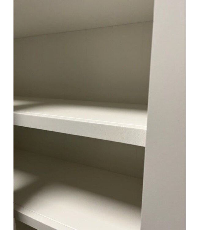 Witte strakke buffetkast Petten 260cm
