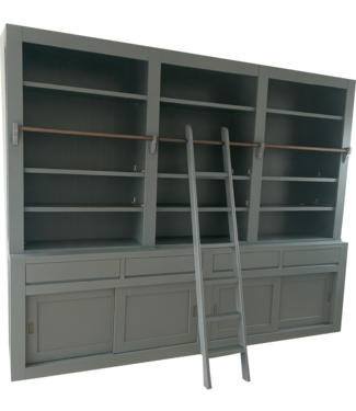 Kasten van de Koning Boekenkast Design stofgrijs met trap 300 x 240cm
