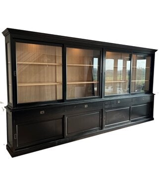 Kasten van de Koning Buffetkast zwart Zaandam 460 x 230cm eiken achterwand en lijst