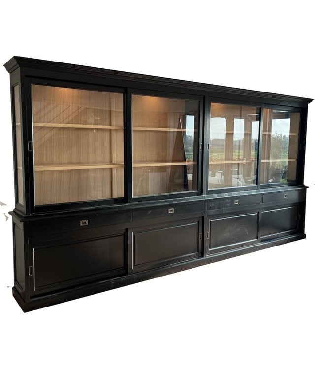 Buffetkast zwart Zaandam 460 x 230cm eiken achterwand en lijst