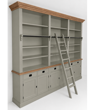 Kasten van de Koning Boekenkast Engels groen  Reeuwijk 300 x 240cm met trapje en eiken lijsten