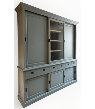 Kasten van de Koning Buffetkast Engels groen - eiken interieur Nijkerk 240 x 240cm dichte zijdeuren