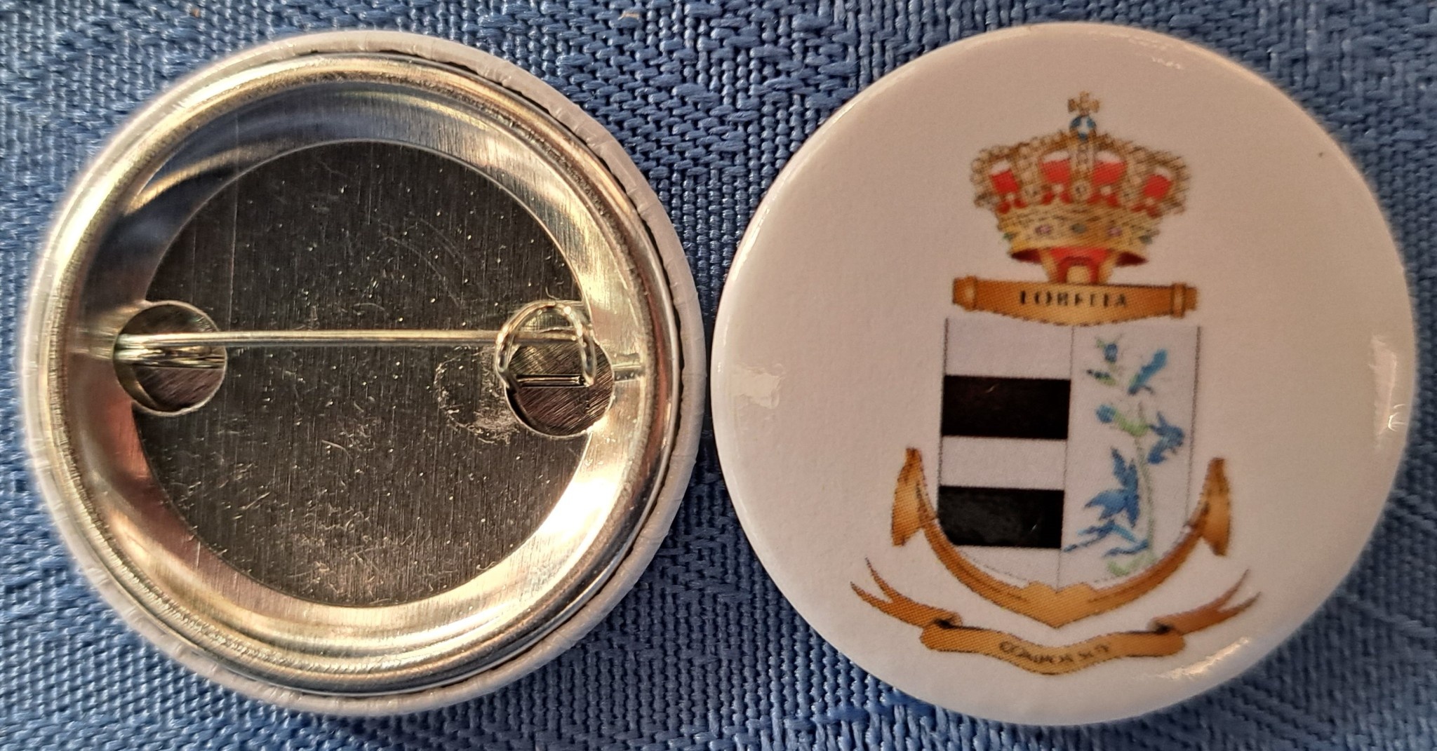 Buttons speld Louise-Marie