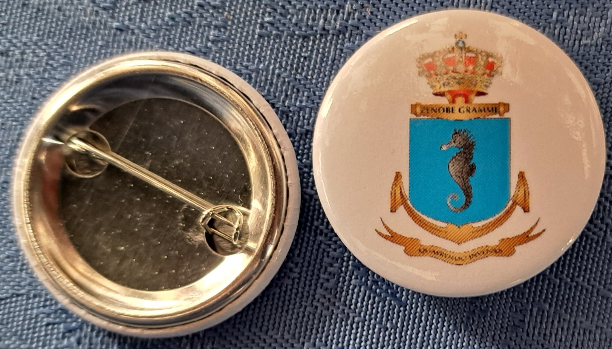 Buttons speld Zenobe Gramme