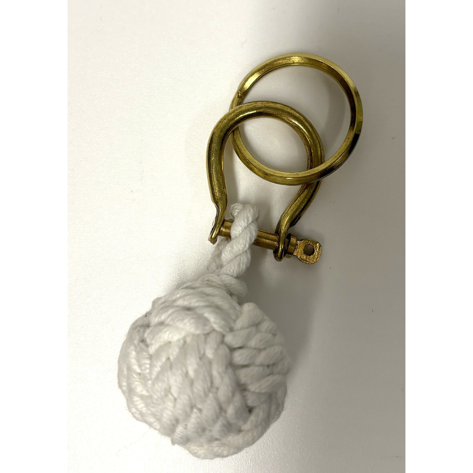 Porte-clés pomme de touline blanc corde