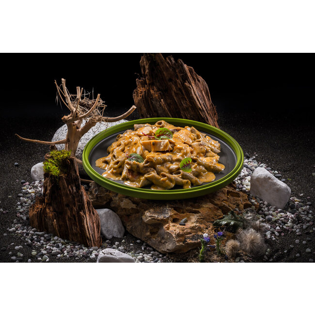 Adventure Menu Grillen protein Penne mit Hähnchenfleisch in "kreolischem" Sahnesauce