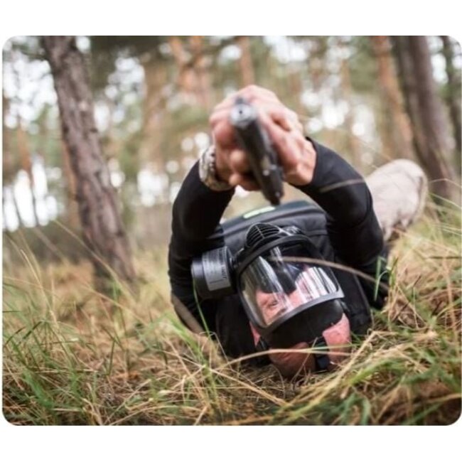 Protective Mask CM-6M + high-flow drinking system