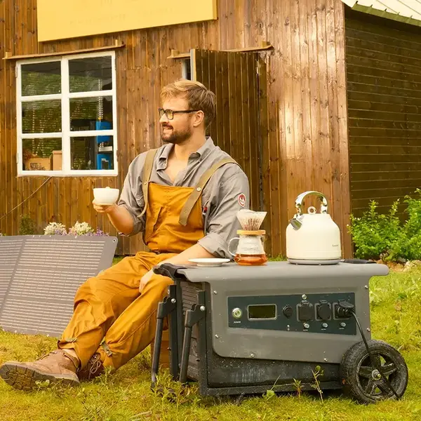 Souop Mobiele Stroomcentrale W3 3600@/3072Wh