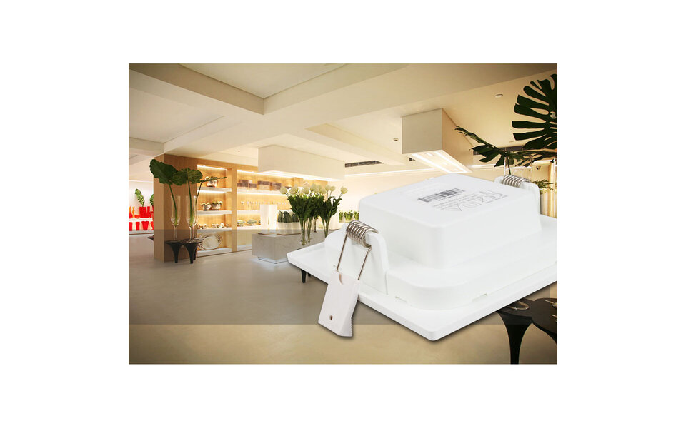 HLW LED LED Downlight Slim Pro 9W - Inbouw LED Downlight Warm Wit 2700K–3000K Vierkant HLW LED LED Downlight Slim Pro 9W - Inbouw LED Downlight Warm Wit 2700K–3000K Vierkant