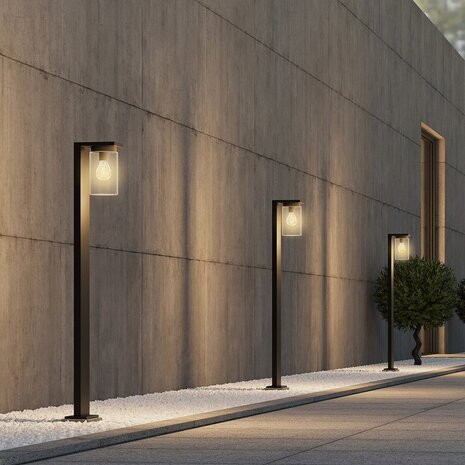 HLW LED Zwarte LED Vloerlamp met Sensor, Waterdicht & Verstelbare Beam Angle - Buiten Wandlamp HLW LED Zwarte LED Vloerlamp met Sensor, Waterdicht & Verstelbare Beam Angle - Buiten Wandlamp