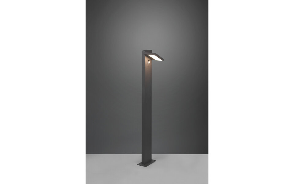 HLW LED Verstelbare LED Vloerlamp & Buiten Wandlamp met Sensor - Warm Wit 2700K-3000K, 8W LED, Draaibaar HLW LED Verstelbare LED Vloerlamp & Buiten Wandlamp met Sensor - Warm Wit 2700K-3000K, 8W LED, Draaibaar