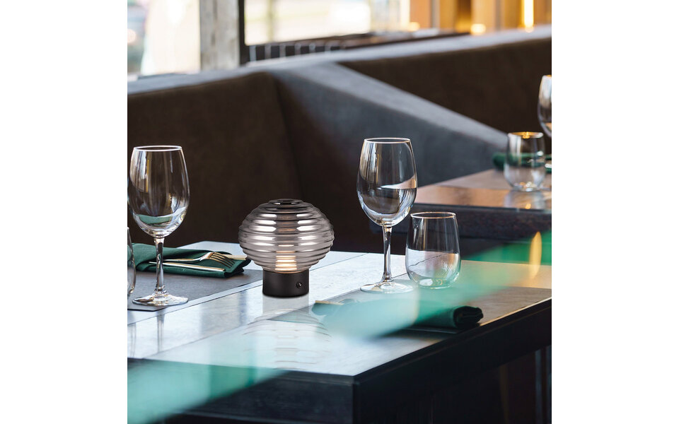 HLW LED LED Tafellamp Trion Rali - Mat Zwart Metaal, Warm Wit 3000K, Oplaadbaar HLW LED LED Tafellamp Trion Rali - Mat Zwart Metaal, Warm Wit 3000K, Oplaadbaar