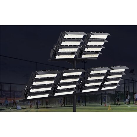 Philips Waterdichte LED Sportveldverlichting 1000W - Helder Wit 170000 Lumen Philips Waterdichte LED Sportveldverlichting 1000W - Helder Wit 170000 Lumen