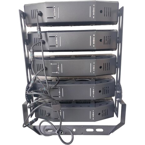 Philips Waterdichte LED Sportveldverlichting 1250W - Helder Wit, 212500 Lumen, IP66 Philips Waterdichte LED Sportveldverlichting 1250W - Helder Wit, 212500 Lumen, IP66