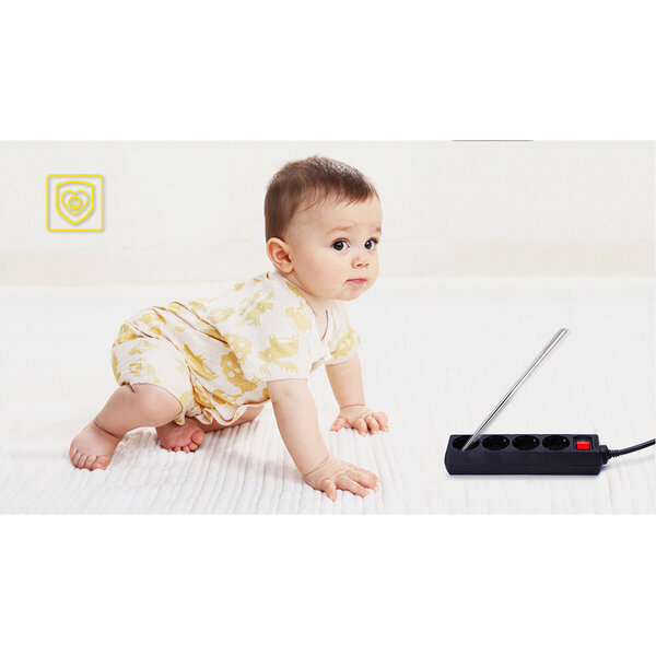 HLW LED Aigi Quino Power Strip with Switch - 3 Outlets, 3m Extension Cord, 3680W