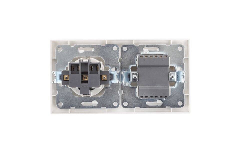 HLW LED Aigi Cika Changeover Switch & LED Accessories - Flush-Mounted Socket with Grounding