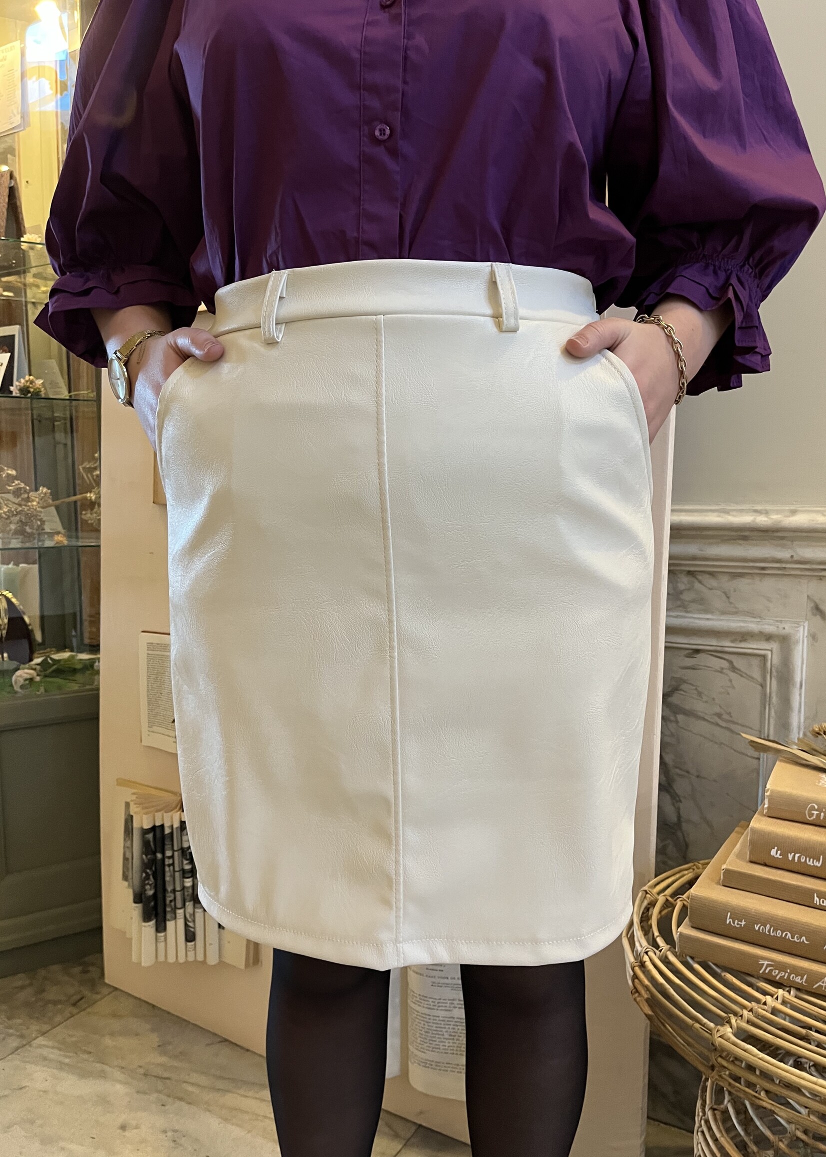 Lien Skirt Off White