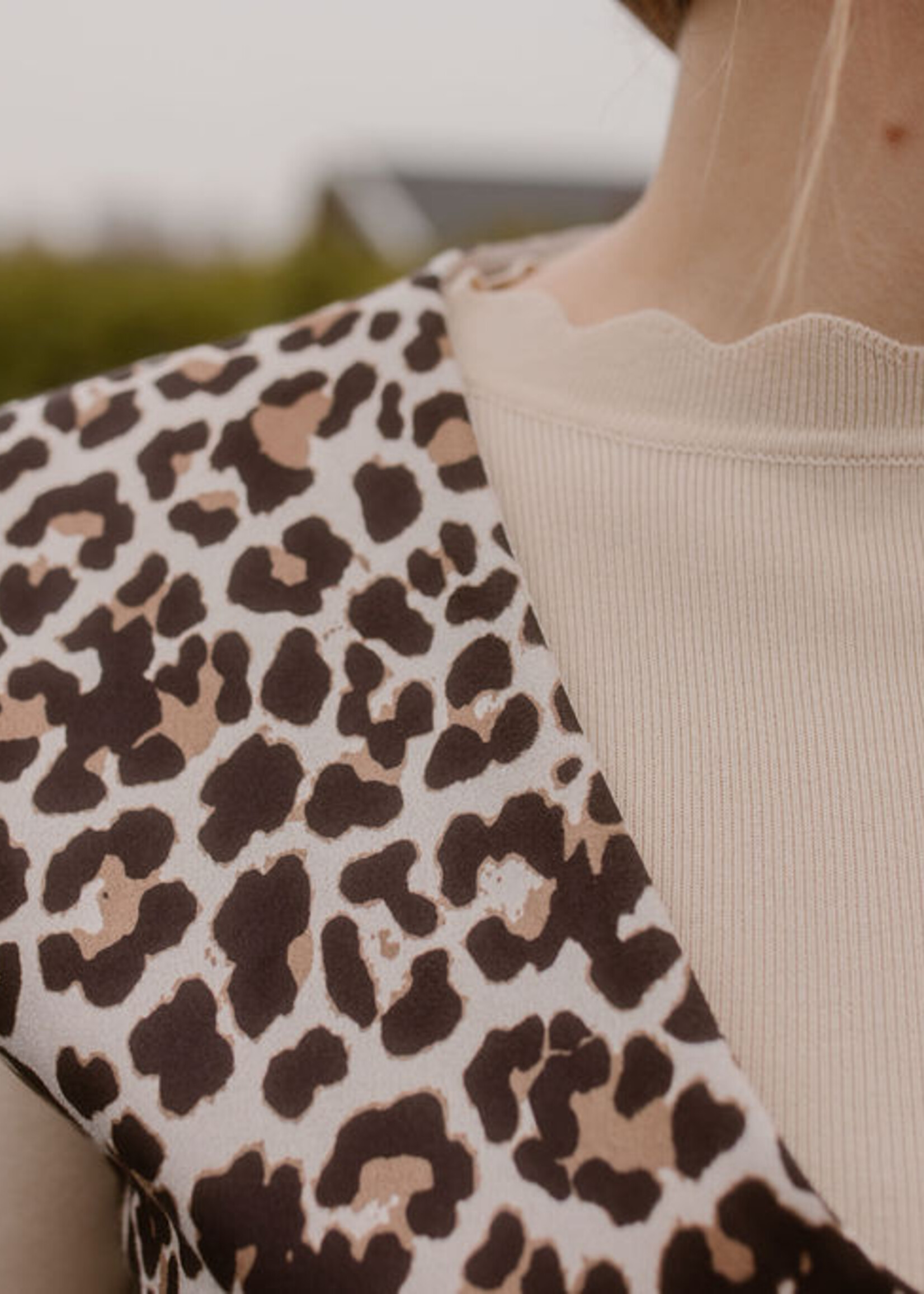 Fenn truitje beige Maat M/L