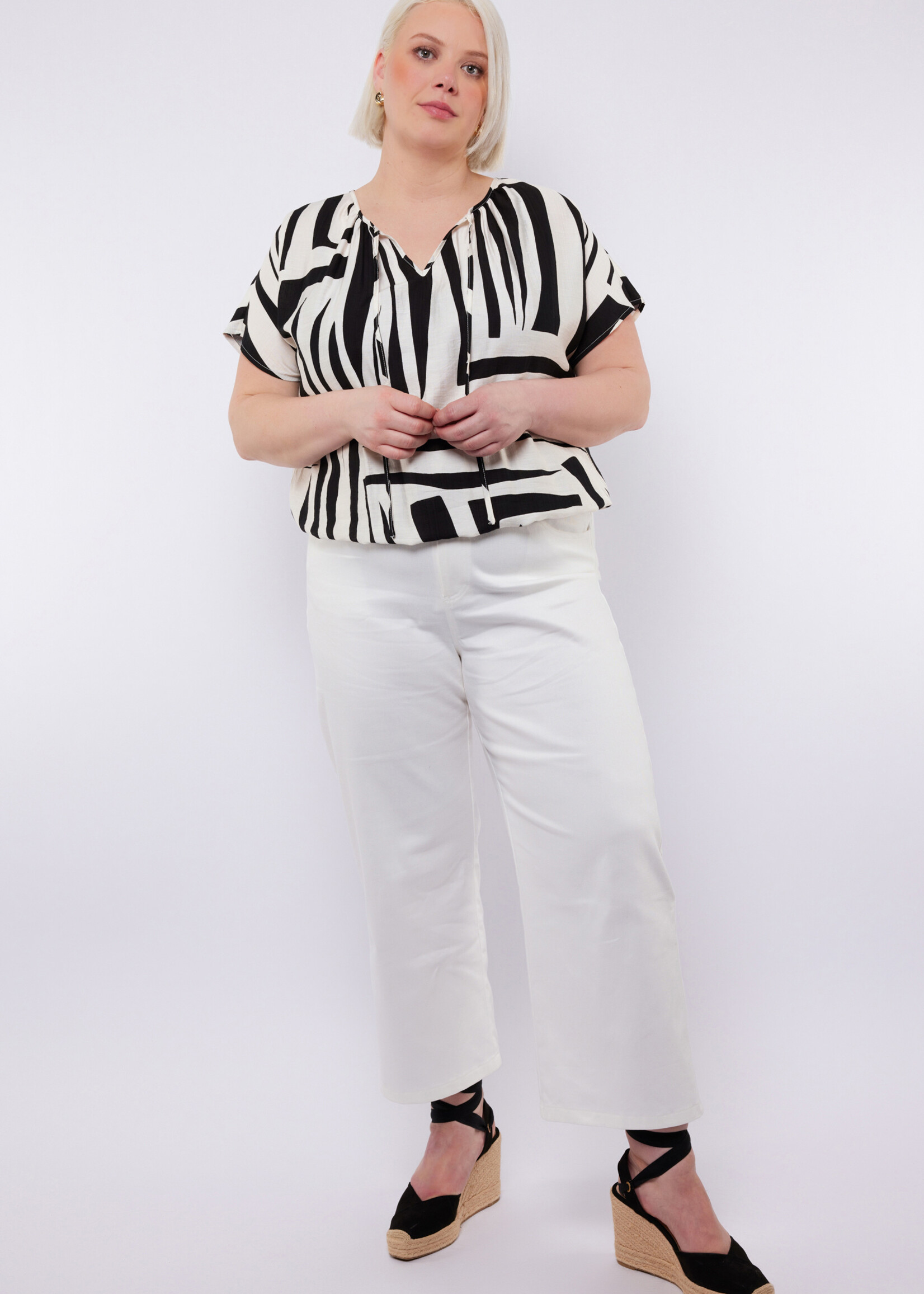Exxcellent Malena Pants Offwhite