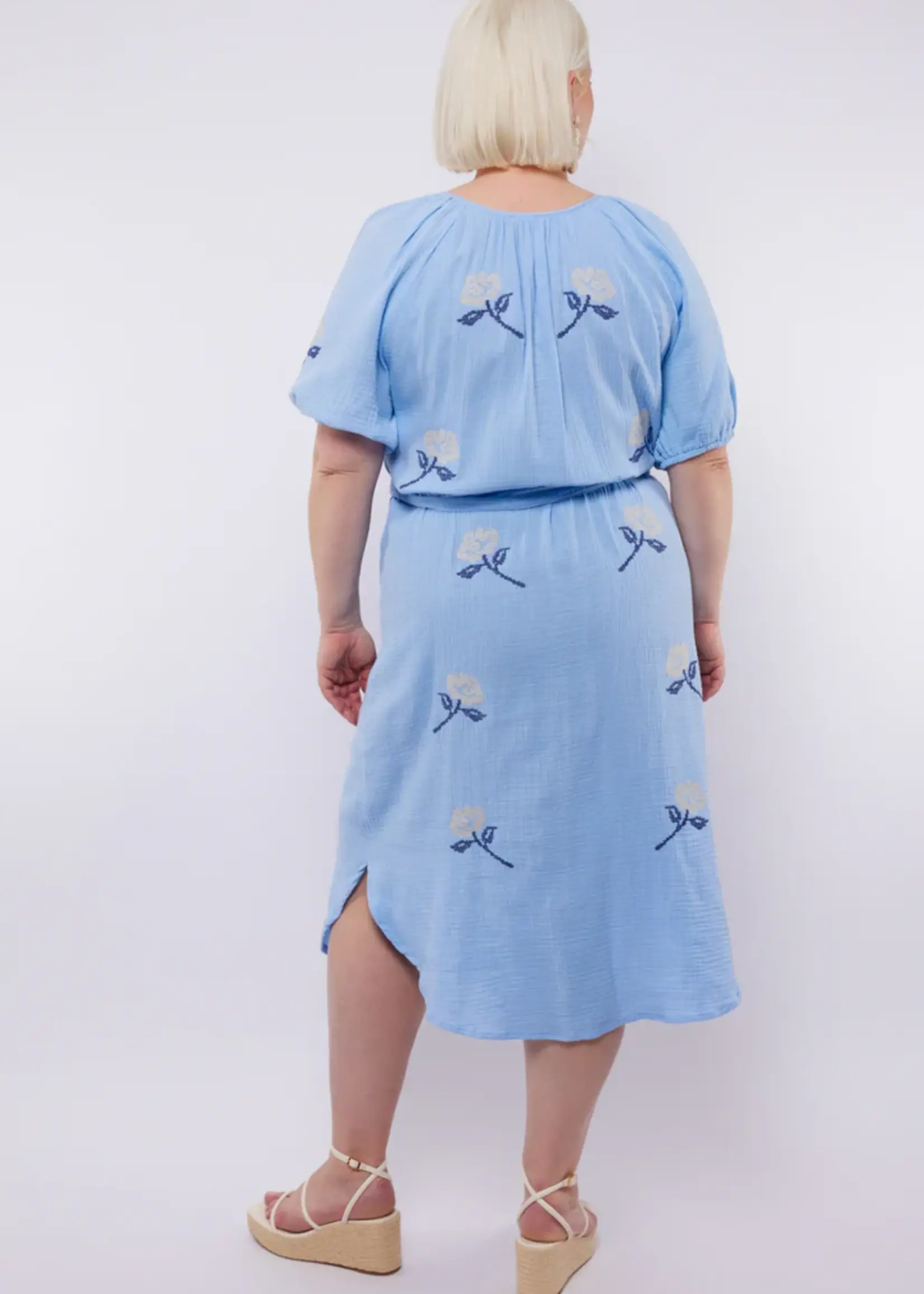 Exxcellent Xenia Dress Ice Blue
