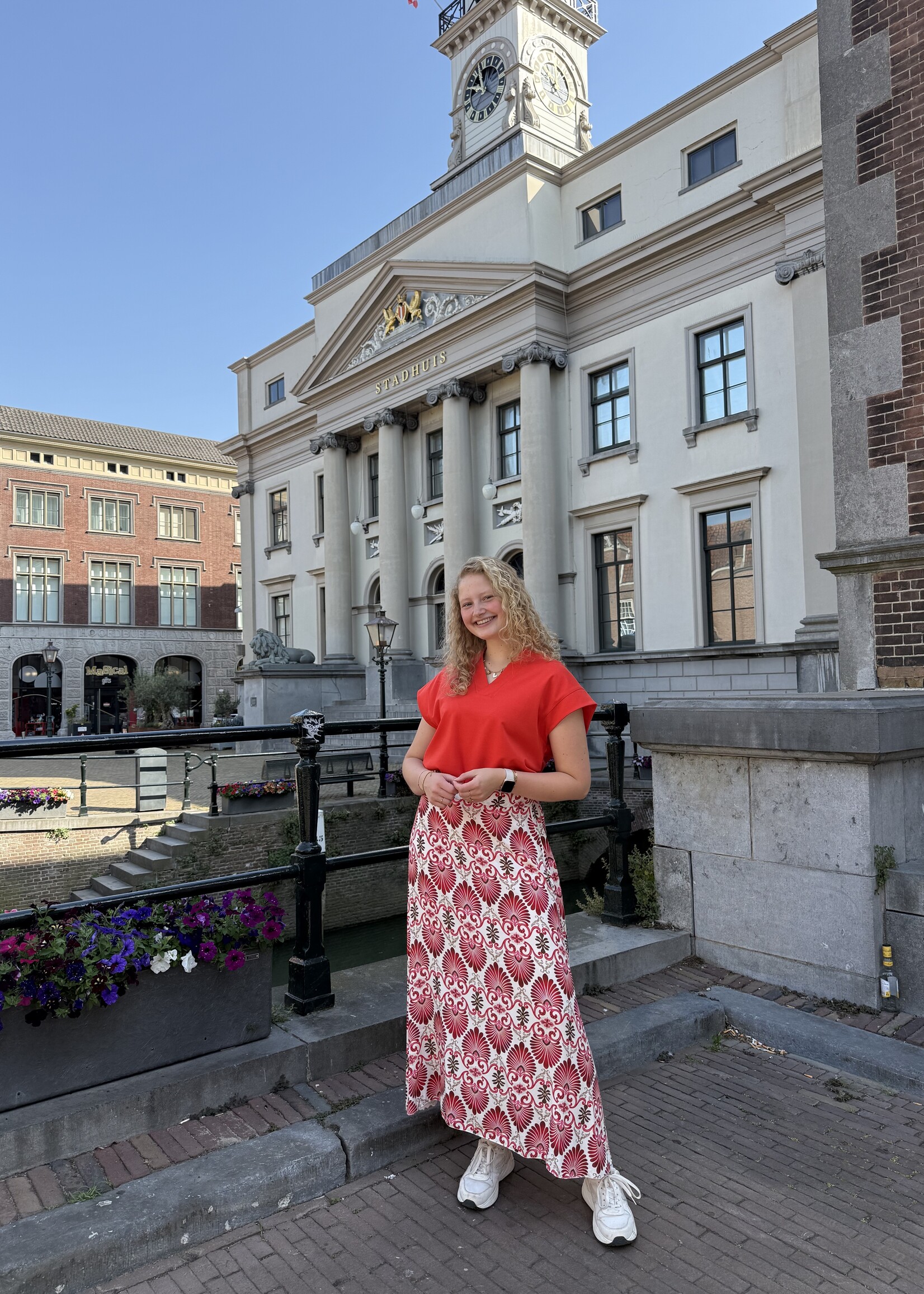 Rok Lizz Red Viscose