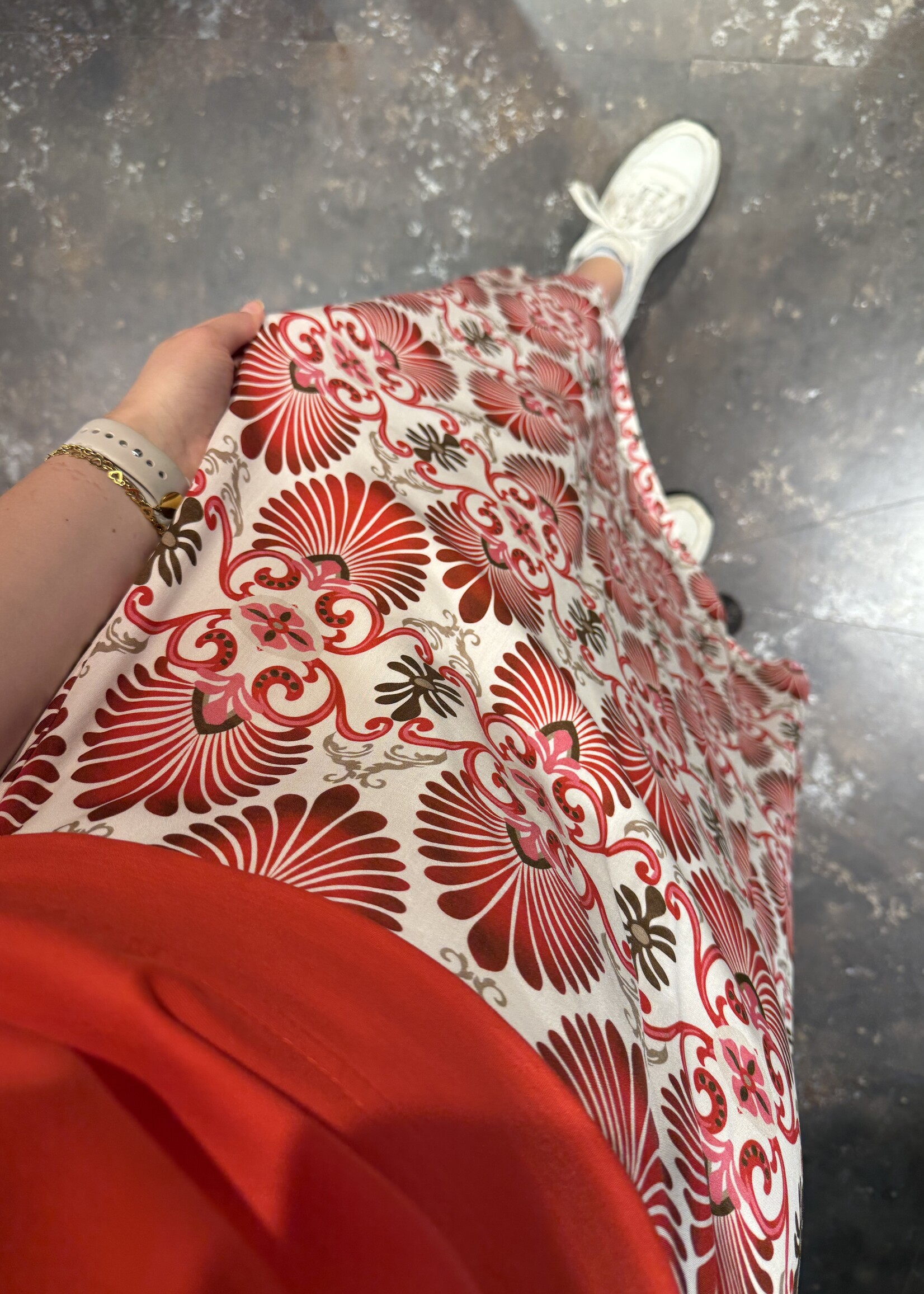 Rok Lizz Red Viscose