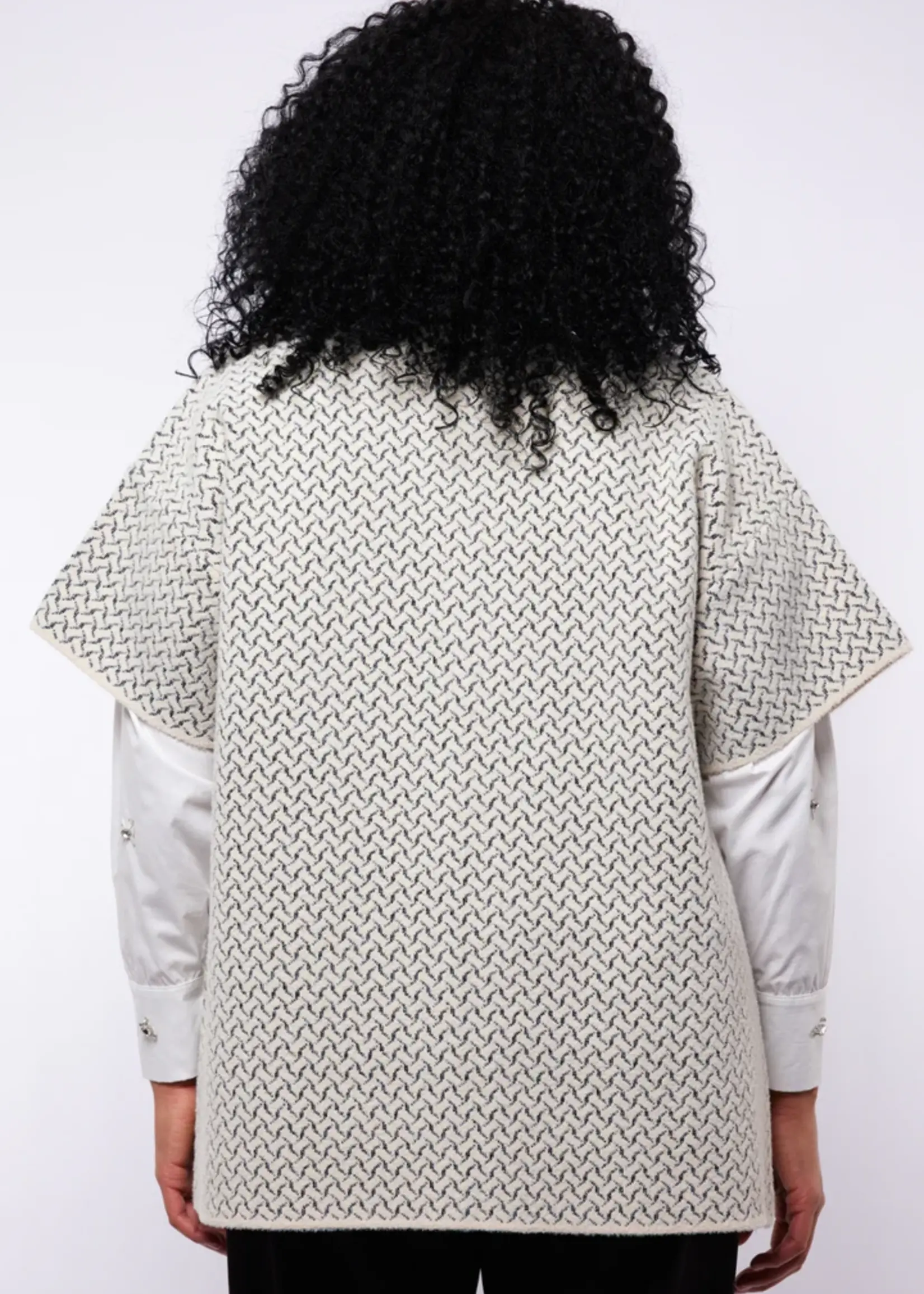 Exxcellent Eloise Knit Cardigan Sand