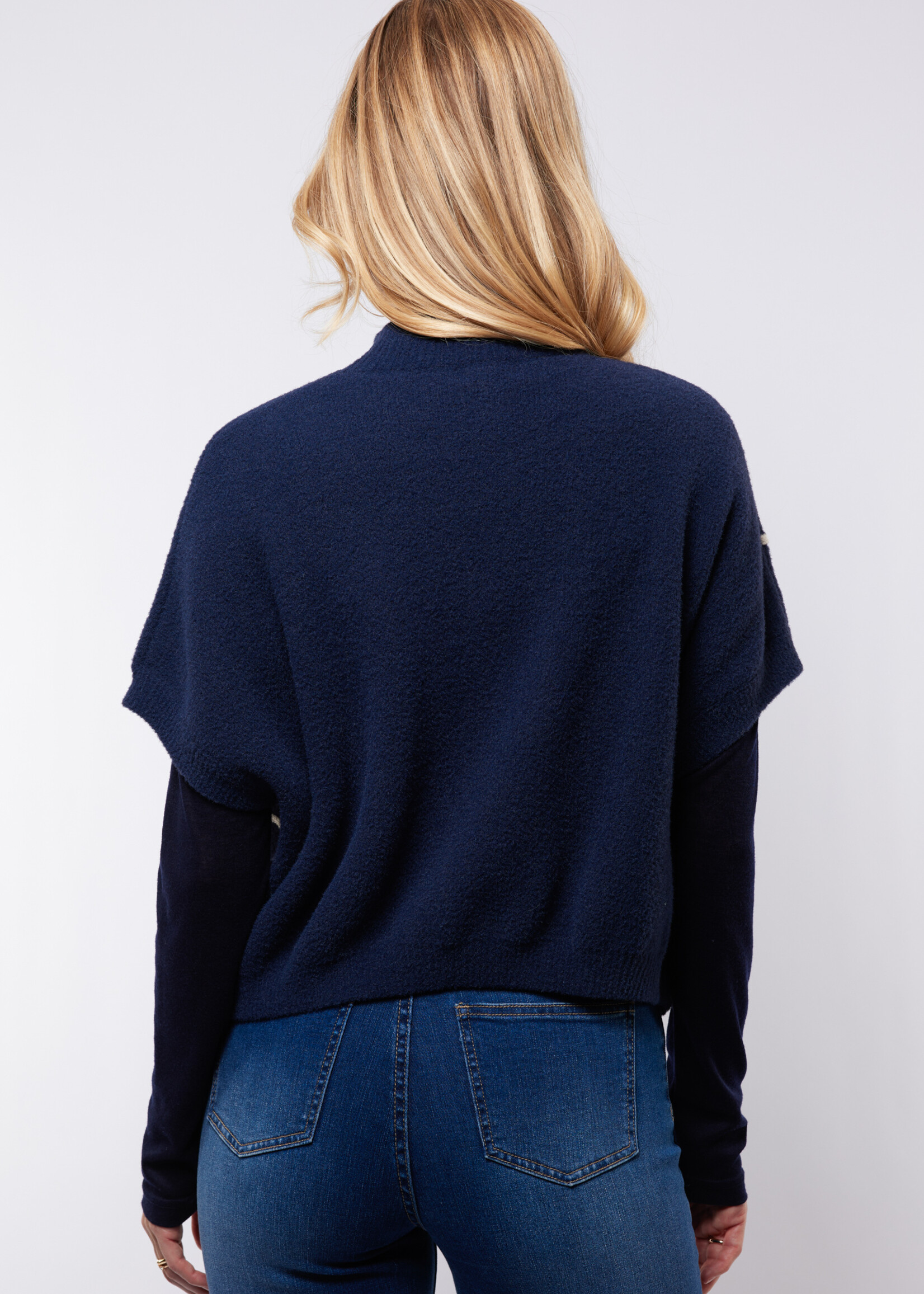 C&S The Label Violette Knit Gilet Midnight Blue/Sand