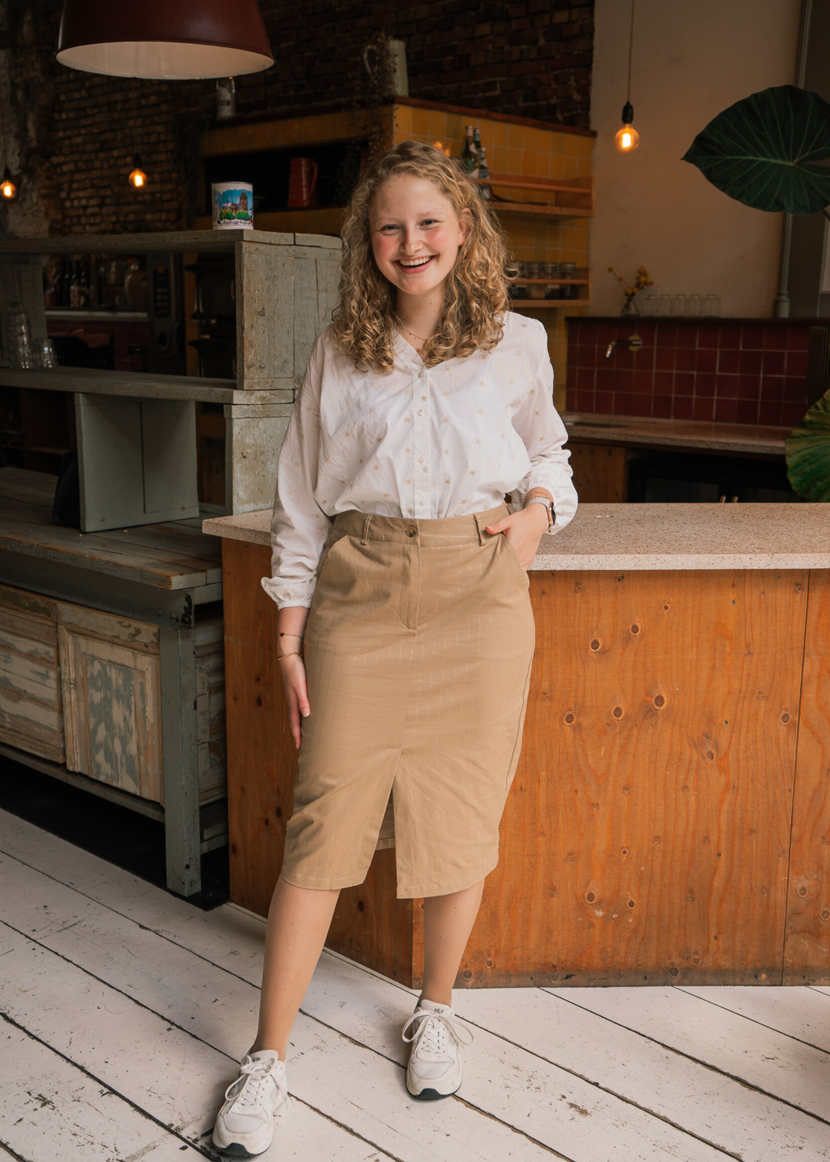 C&S The Label Stephanie Skirt Light Camel/Light Gold